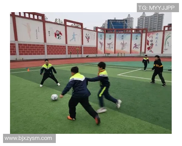 新生代足球球星基本功训练解析与技术提升路径探讨